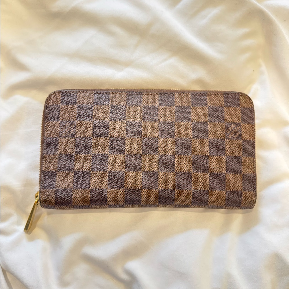 Louis Vuitton Brown Leather Wallet